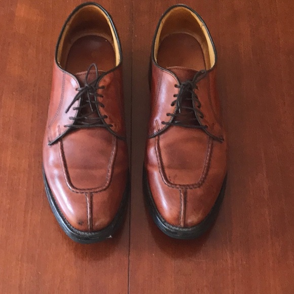 Allen Edmond Dress Shoes - Picture 1 of 4